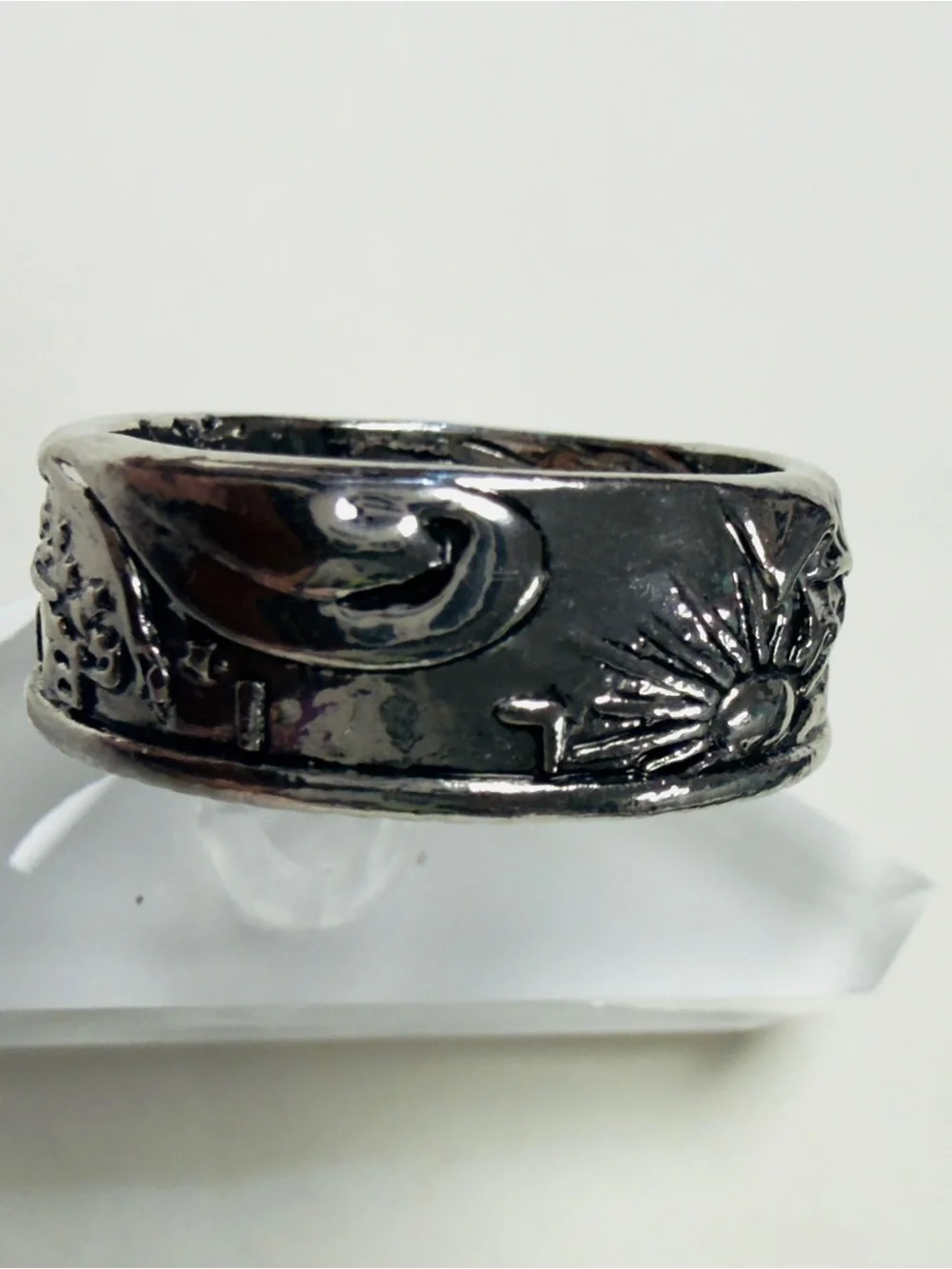 1945 Walking Liberty Half Dollar Coin Ring Size 12 1/2 NWOT